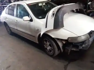 Veículo de Sucata seat leon (1m1) signo do ano 2000 alimentado ahf