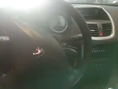 Scrapping Vehicle peugeot 207 confort of the year 2007 powered 8hz