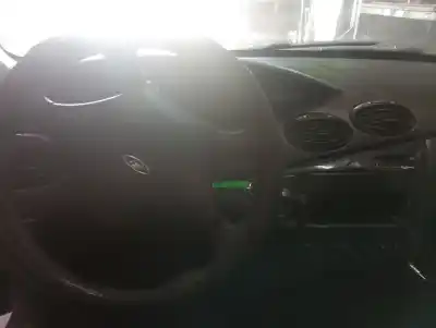 Veículo de Sucata ford focus turnier (cak) 1.8 tddi turbodiesel cat do ano 2002 alimentado c9db