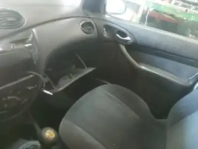 Veículo de Sucata ford focus turnier (cak) 1.8 tddi turbodiesel cat do ano 2002 alimentado c9db