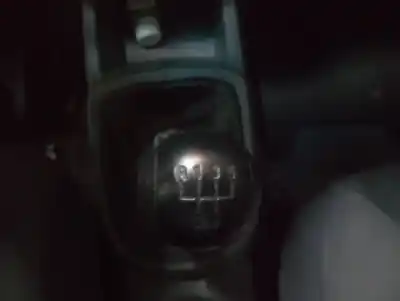 Veículo de Sucata daewoo kalos 1.4 se do ano 2003 alimentado f14s3