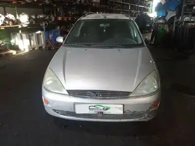Veículo de Sucata FORD FOCUS TURNIER (CAK) Ambiente do ano 1999 alimentado C9DC
