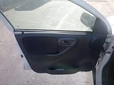 Scrapping Vehicle opel corsa c blue line of the year 2005 powered z13dt