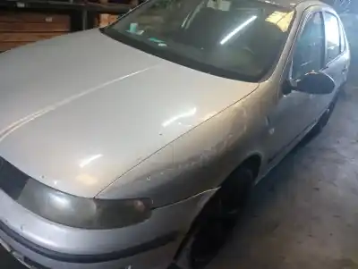 Veículo de Sucata seat leon (1m1) signo do ano 2002 alimentado asv