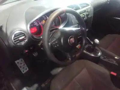 Veículo de Sucata seat leon (1p1) comfort limited do ano 2007 alimentado bxe