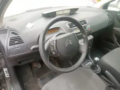 Scrapping Vehicle citroen c4 coupe vtr of the year 2006 powered kfu