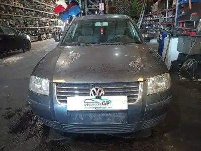 Здавання транспортного засобу volkswagen                                         passat berlina (3b3)                                                                                                                                                                                                                                       advance                                                                                                                                                                                                                                                    року 2001 потужний awx