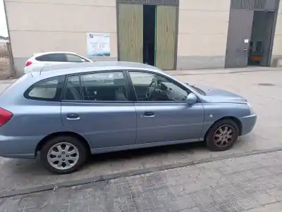 Scrapping Vehicle kia rio rs berlina of the year 2003 powered a3d