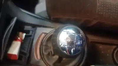 Veículo de Sucata citroen c4 berlina exclusive do ano 2006 alimentado 9hy