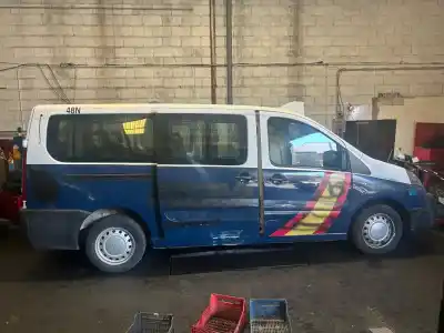 Veículo de Sucata peugeot expert tepee l1h1 premium do ano 2009 alimentado rhk