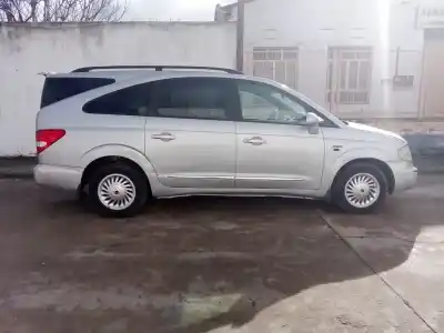 Здавання транспортного засобу ssangyong rodius 2.7 turbodiesel cat року 2005 потужний d27dt