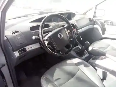 Здавання транспортного засобу ssangyong rodius 2.7 turbodiesel cat року 2005 потужний d27dt