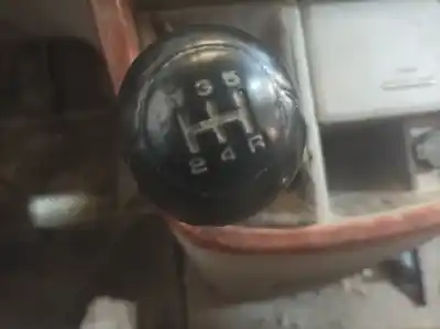 Veículo de Sucata kia carnival ii 2.9 cdri ex do ano 2004 alimentado j3