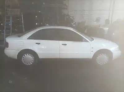Verschrottungsfahrzeug audi a4 berlina (b5) 1.8 des jahres 1996 angetrieben adr