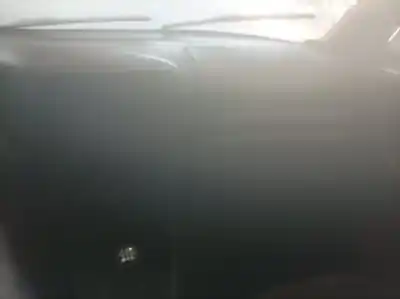 Verschrottungsfahrzeug audi a4 berlina (b5) 1.8 des jahres 1996 angetrieben adr