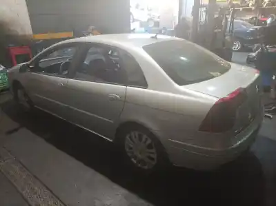 Veicolo di demolizione citroen c5 berlina 2.0 exclusive dell'anno 2005 alimentato rhr