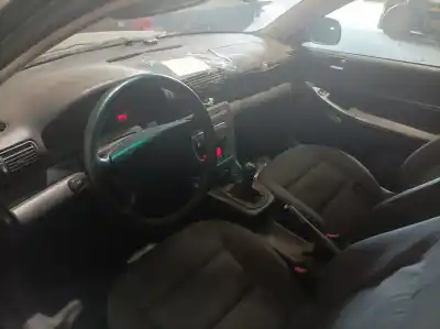 Verschrottungsfahrzeug audi a4 berlina (b5) 1.9 tdi des jahres 1996 angetrieben afn