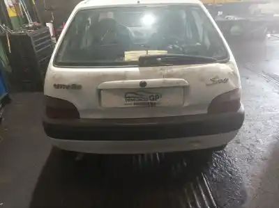 Veículo de Sucata citroen saxo 1.5 diesel do ano 2002 alimentado vjz