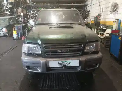 Здавання транспортного засобу isuzu trooper 3.0 dti (3-trg.) року 2001 потужний 4jx1