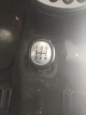 Здавання транспортного засобу ford ka (rb_) 1.3 i rocam року 2007 потужний a9a