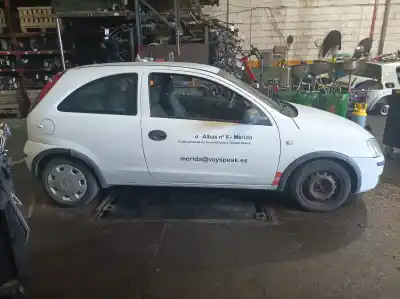 Scrapping Vehicle opel corsa c (x01) 1.3 cdti (f08, f68) of the year 2005 powered z13dt