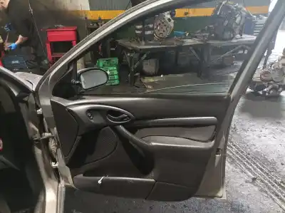 Scrapping Vehicle ford focus i (daw, dbw) 1.8 turbo di / tddi of the year 2001 powered c9db