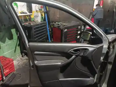Scrapping Vehicle ford focus i (daw, dbw) 1.8 turbo di / tddi of the year 2001 powered c9db