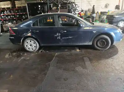 Veículo de Sucata ford mondeo iii sedán (b4y) 2.0 16v tddi / tdci do ano 2005 alimentado hjbb