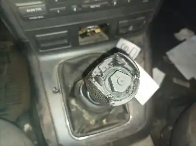 Veículo de Sucata ford mondeo iii sedán (b4y) 2.0 16v tddi / tdci do ano 2005 alimentado hjbb