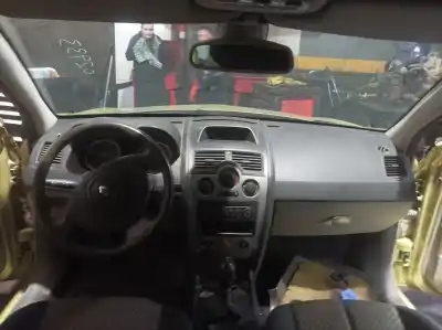 Здавання транспортного засобу renault megane ii (bm0/1_, cm0/1_) 1.5 dci (bm0f, bm0t, bm2b, cm0f, cm0t) року 2003 потужний k9k