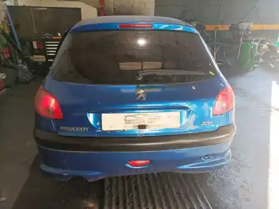 Veicolo di demolizione peugeot 206 fastback (2a/c) 1.4 i dell'anno 2004 alimentato kfw