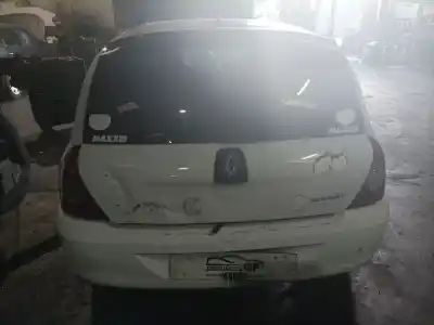 Veículo de Sucata renault clio ii (bb_, cb_) 1.5 dci (b/c2j) do ano 2007 alimentado k9k