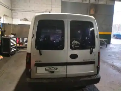 Veículo de Sucata opel combo tour 1.7 di 16v do ano 2003 alimentado y17dtl