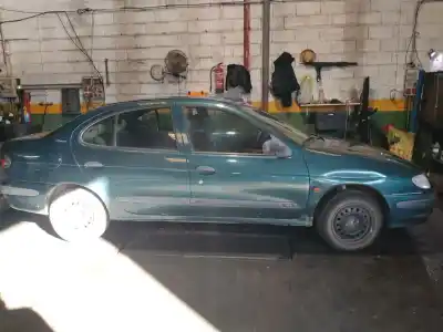 Здавання транспортного засобу renault megane i classic (la0/1_) 1.6 e (la0f, la0s) року 1997 потужний k7m