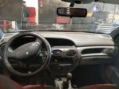 Здавання транспортного засобу renault megane i classic (la0/1_) 1.6 e (la0f, la0s) року 1997 потужний k7m