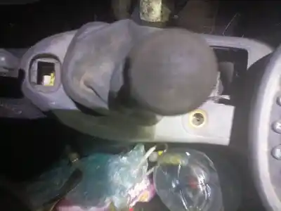 Veículo de Sucata renault clio ii (bb_, cb_) 1.2 (bb0a, bb0f, bb10, bb1k, bb28, bb2d, bb2h, cb0a,... do ano 1998 alimentado d7f