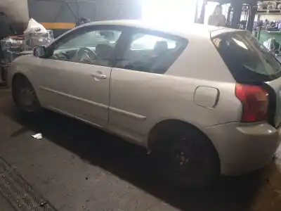 Veículo de Sucata toyota corolla (_e12_) 1.4 vvt-i (zze120_) do ano 2004 alimentado 4zz-fe