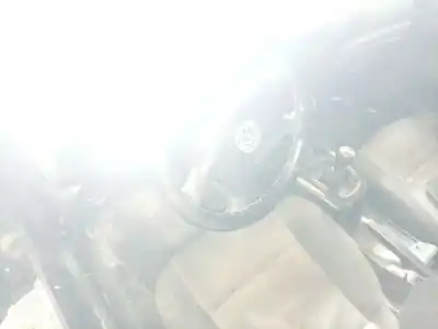 Veículo de Sucata volkswagen passat b5 (3b2) 1.9 tdi do ano 1998 alimentado ahu