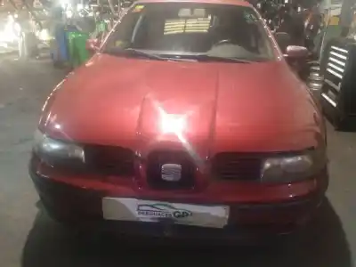Здавання транспортного засобу seat leon (1m1) 1.9 tdi року 2001 потужний asv