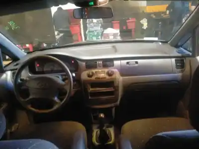 Scrapping Vehicle hyundai trajet (fo) 2.0 of the year 2001 powered g4jp