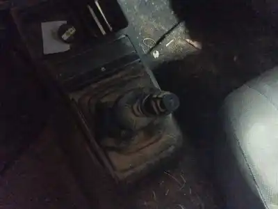 Veículo de Sucata renault 19 ii (b/c53_) 1.4 do ano 1992 alimentado e6j