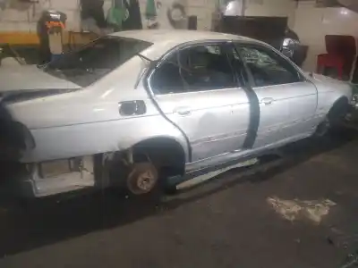 Scrapping Vehicle bmw 5 (e39) 525 tds of the year 1999 powered 256t1