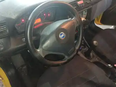 Veículo de Sucata fiat stilo (192_) 1.9 jtd (192_xf1a) do ano 2003 alimentado 192 a3.000