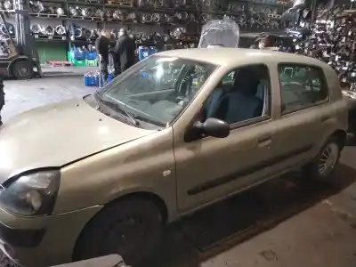 Veículo de Sucata renault clio ii (bb_, cb_) 1.2 (bb0a, bb0f, bb10, bb1k, bb28, bb2d, bb2h, cb0a,... do ano 2003 alimentado d7f