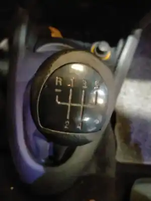 Veículo de Sucata renault clio ii (bb_, cb_) 1.2 (bb0a, bb0f, bb10, bb1k, bb28, bb2d, bb2h, cb0a,... do ano 2003 alimentado d7f