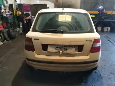 Veículo de Sucata fiat stilo (192_) 1.9 jtd (192_xe1a) do ano 2003 alimentado 192a1000