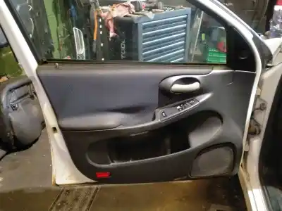 Veículo de Sucata fiat stilo (192_) 1.9 jtd (192_xe1a) do ano 2003 alimentado 192a1000