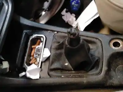 Veicolo di demolizione peugeot 406 (8b) 2.0 hdi 110 dell'anno 1999 alimentato rhz