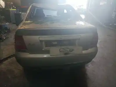 Scrapping Vehicle audi a4 b5 (8d2) 1.8 of the year 2000 powered adr,apt,arg,avv