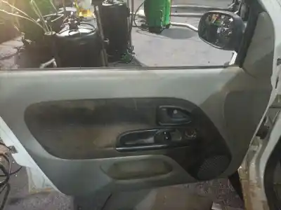 Veículo de Sucata renault clio ii (bb_, cb_) 1.5 dci (b/cb07) do ano 2002 alimentado k9k